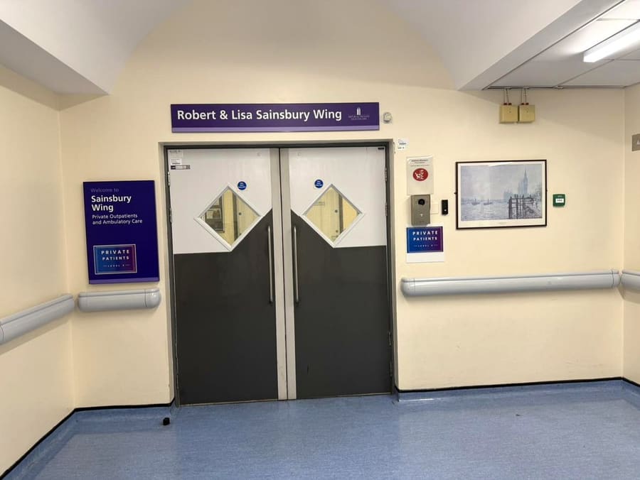 The Sainsbury Wing private outpatients entrance, Hammersmith Hospital