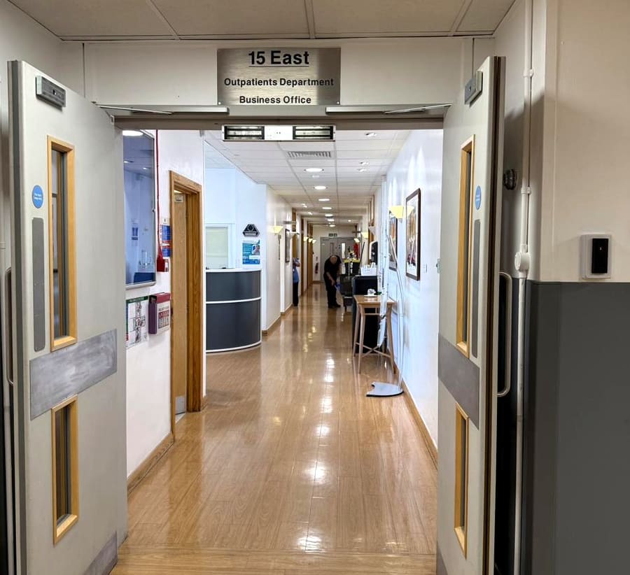 The Thames View private outpatients entrance, 15th floor, Charing Cross Hospital